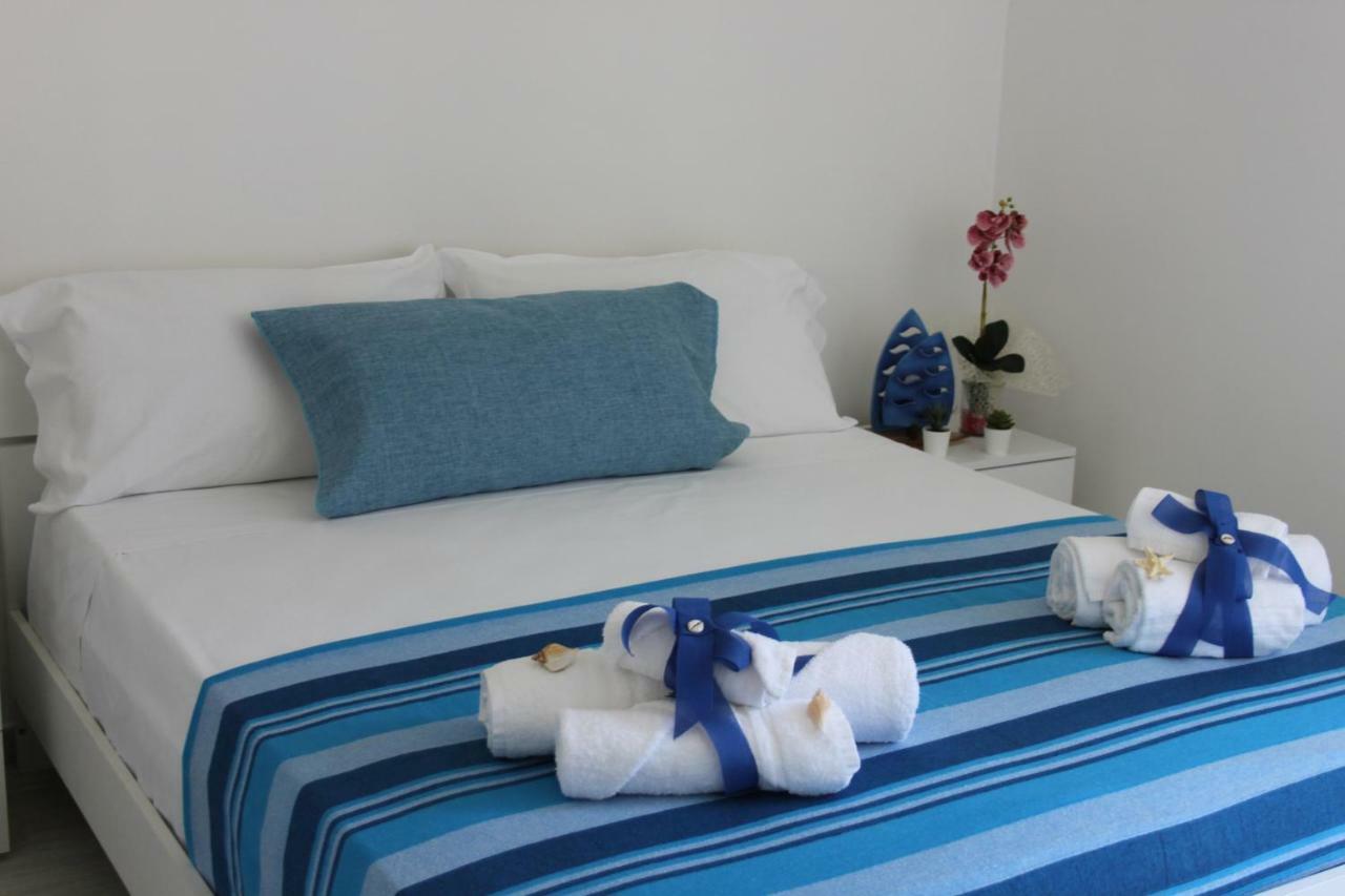 Oudeis Holidays Apartments 特罗佩阿 外观 照片